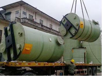 玻璃鋼攪拌罐安裝現(xiàn)場圖片